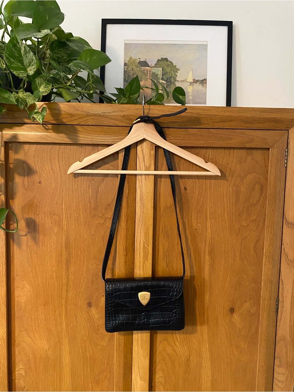 Vintage Blaine Trump Black Croc-Embossed Crossbody Bag with Gold Shield Accent